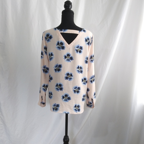 LOFT floral long sleeve blouse - Picture 7 of 8